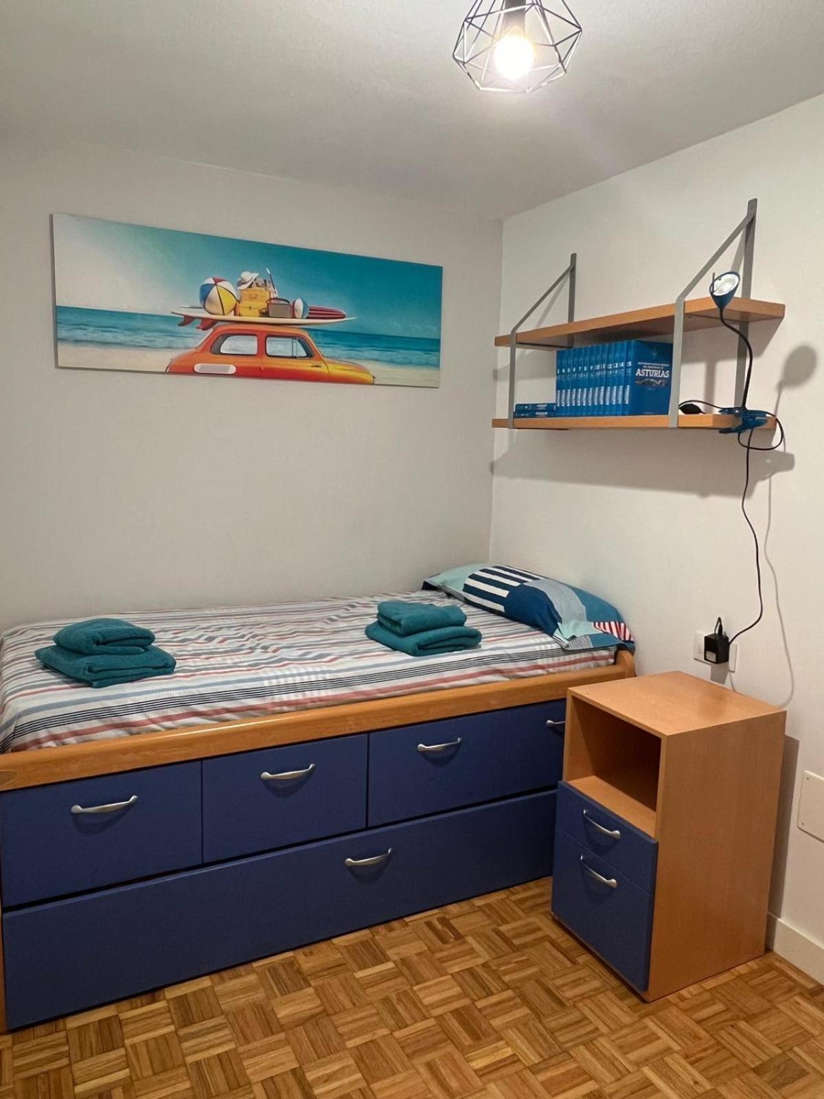 Апартаменты Piso Playa Хихон Номер фото